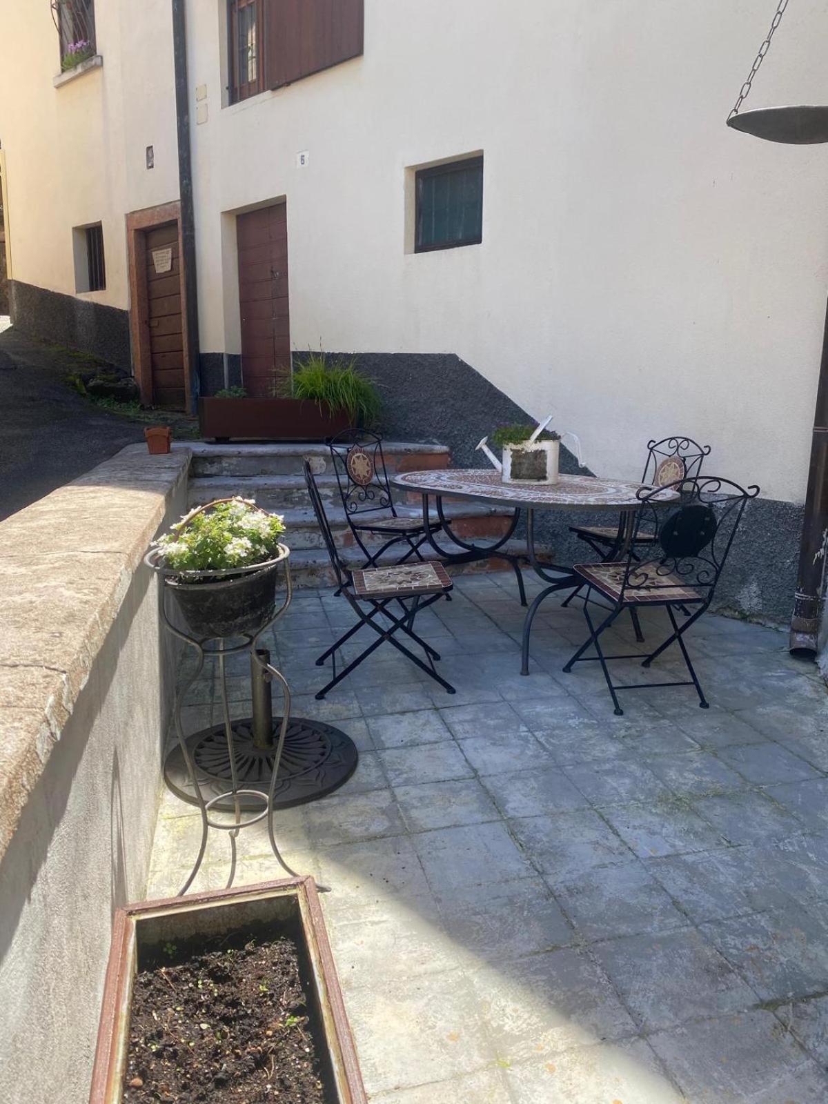 Foresteria Lombarda B & B Ca' Pelitti Ganna Экстерьер фото