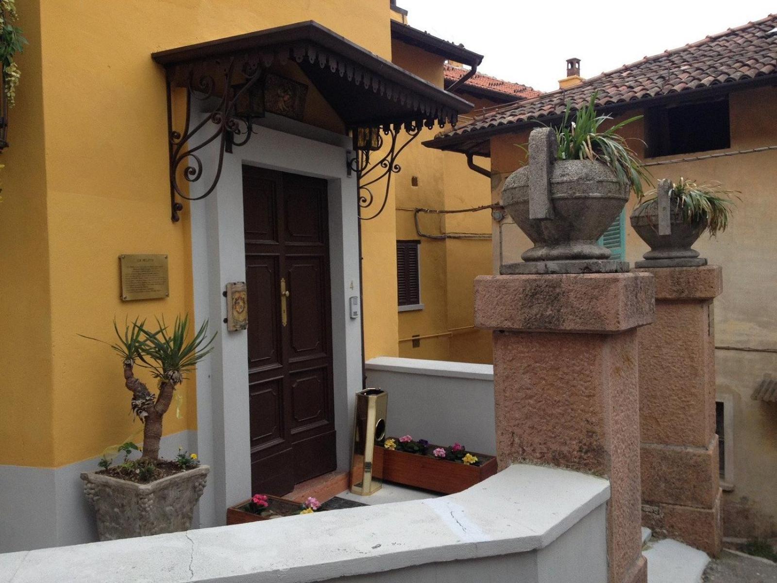 Foresteria Lombarda B & B Ca' Pelitti Ganna Экстерьер фото