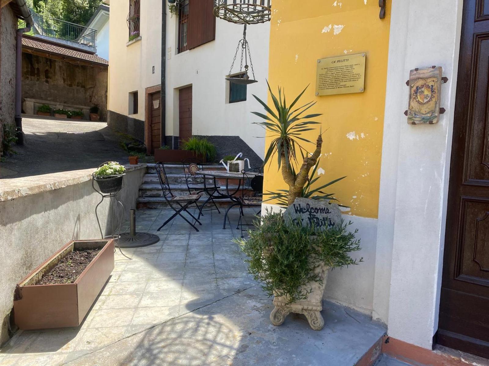 Foresteria Lombarda B & B Ca' Pelitti Ganna Экстерьер фото